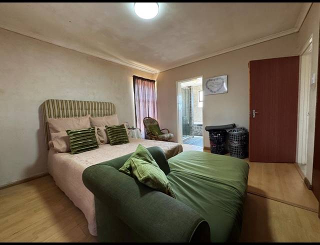 4 BEDROOM HOUSE FOR SALE IN BELHAR